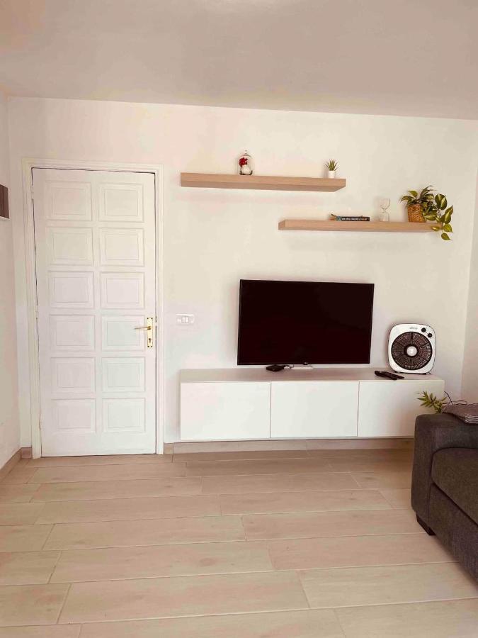 Apartment Luna -Modern One Bedroom Apartment In Central Puerto Del Carmen Tias Exterior photo